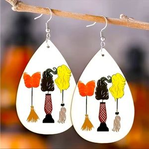 NWT Hocus Pocus Teardrop Earrings